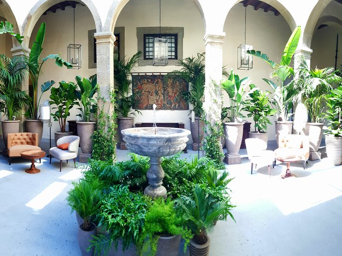 Orangerie at Villa San Michele, Florence - panoramic interior
